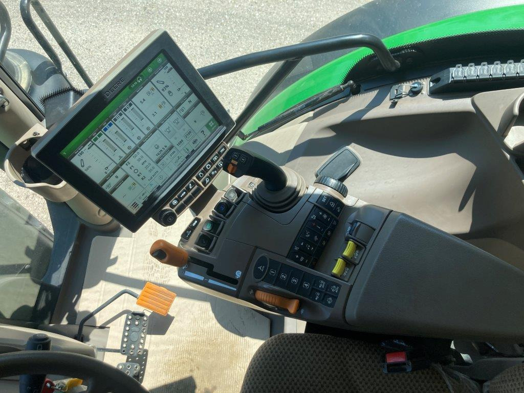 Tractor John Deere 6R 215: foto 10