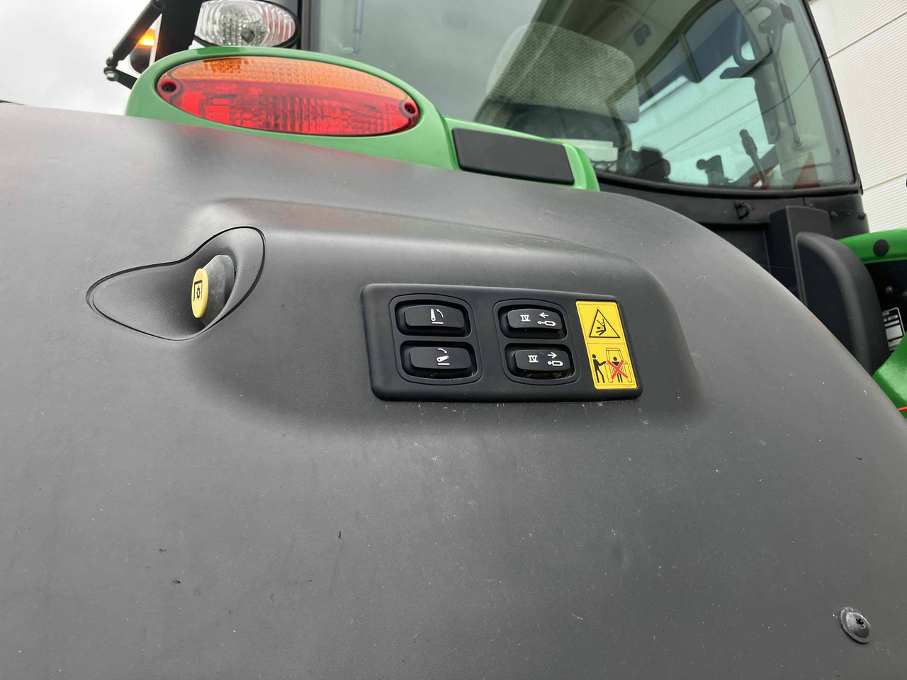 Tractor John Deere 6R 250: foto 18 Tractor John Deere 6R 250: foto 18