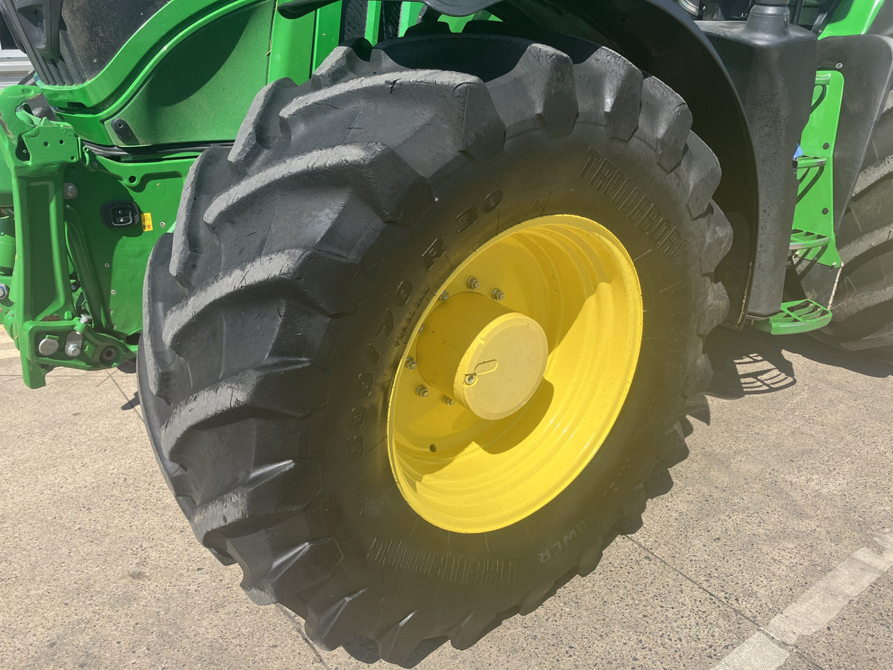 Tractor John Deere 6R 250: foto 10