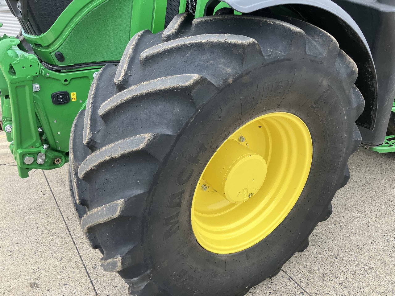 Tractor John Deere 6R 250: foto 10 Tractor John Deere 6R 250: foto 10