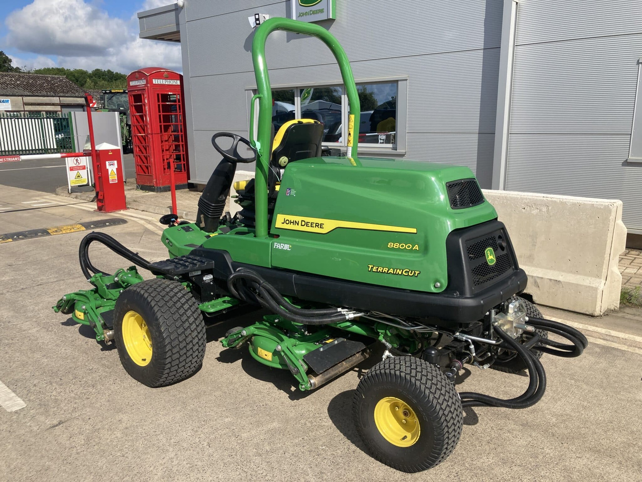 John Deere 8800A 5 pod rotary mower - Cortacésped: foto 3 John Deere 8800A 5 pod rotary mower - Cortacésped: foto 3