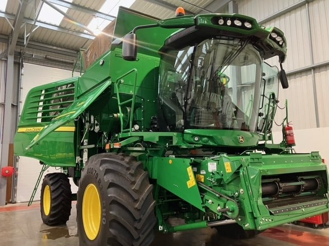 John Deere T670i - Cosechadora de granos: foto 3 John Deere T670i - Cosechadora de granos: foto 3