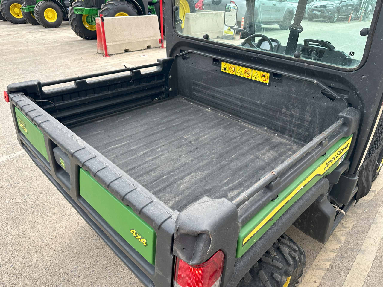 John Deere XUV865M - Cuadrimoto: foto 5 John Deere XUV865M - Cuadrimoto: foto 5