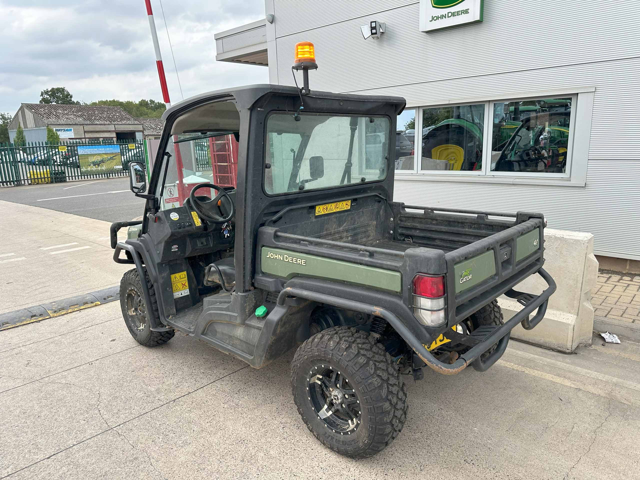John Deere XUV865M - Cuadrimoto: foto 3 John Deere XUV865M - Cuadrimoto: foto 3