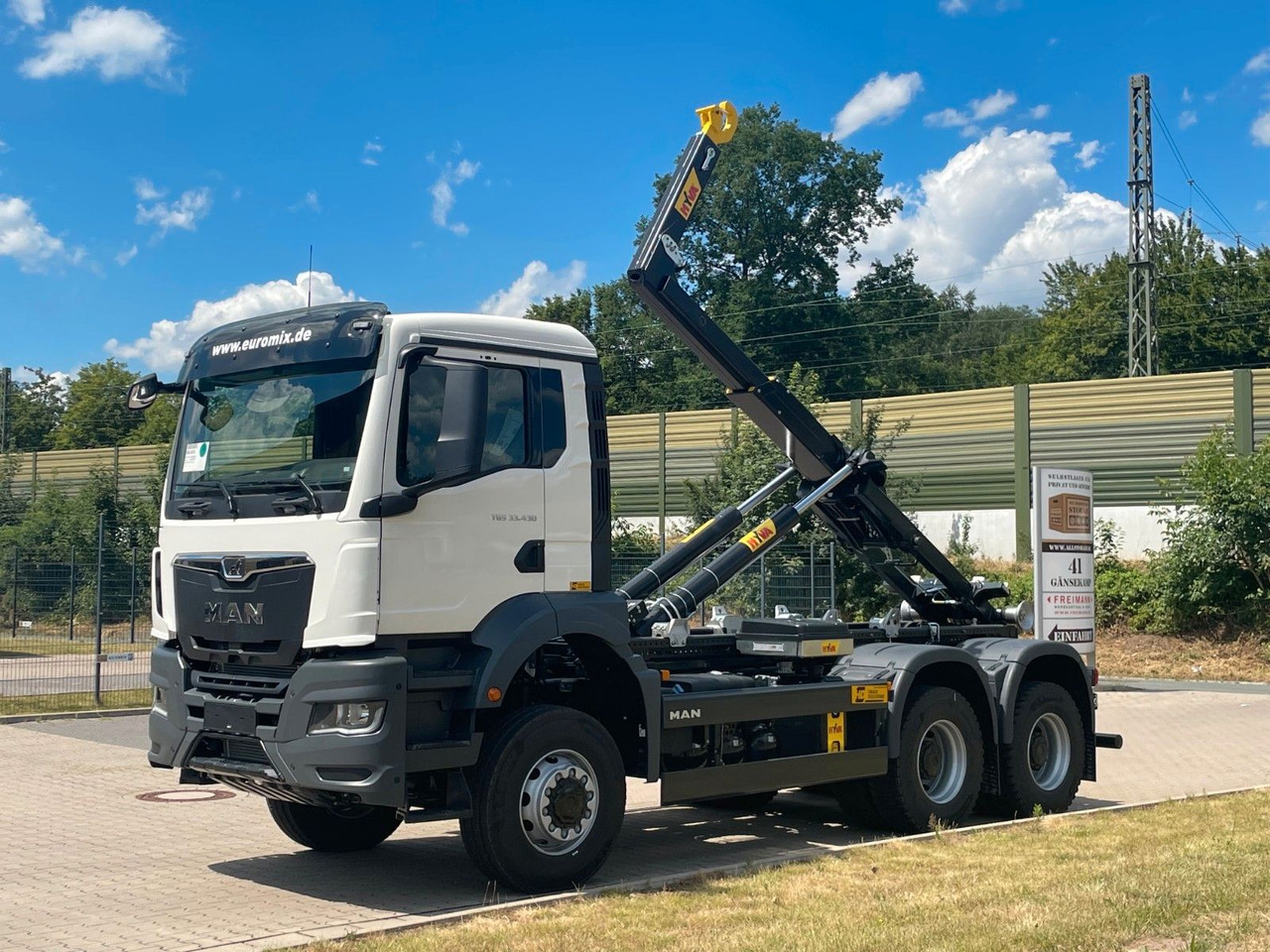 MAN TGS 33.440 6x6 Euro6e Hyva - Hiab MultiLift - Camión multibasculante, Camión grúa: foto 1 MAN TGS 33.440 6x6 Euro6e Hyva - Hiab MultiLift - Camión multibasculante, Camión grúa: foto 1