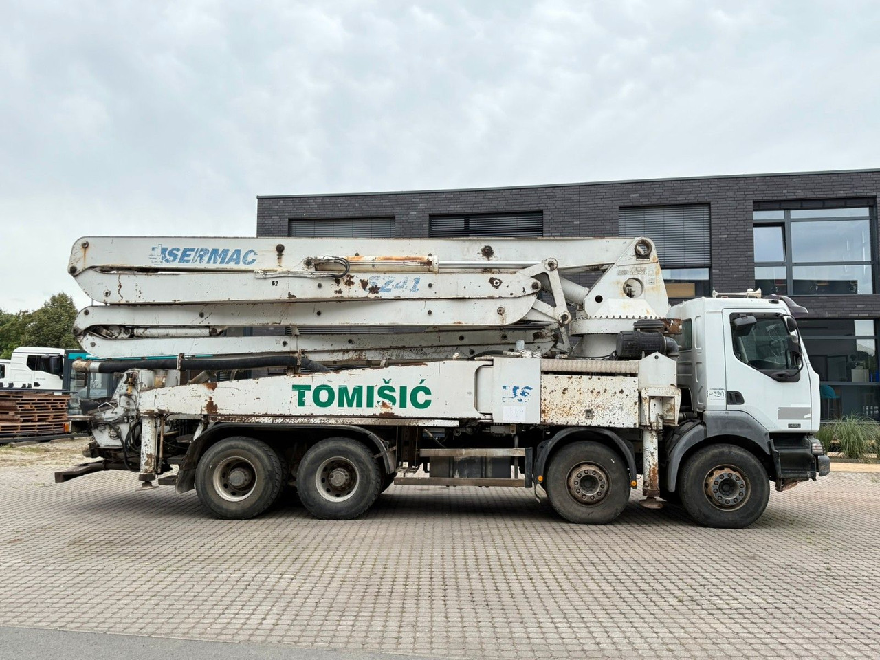 Renault Kerax 420 dci Sermac 41m Betonpumpe - Camión bomba de hormigón: foto 5 Renault Kerax 420 dci Sermac 41m Betonpumpe - Camión bomba de hormigón: foto 5