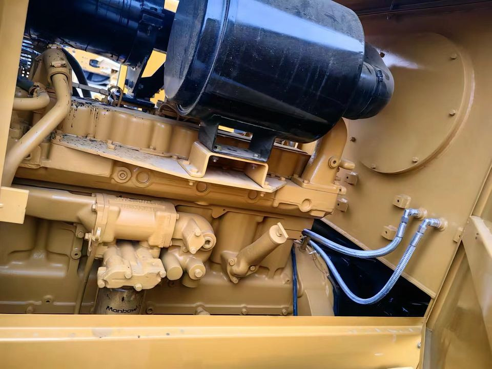 CAT 140H Grader Used Second Hand Good Condition for Sale From Janpan - Grader: foto 5 CAT 140H Grader Used Second Hand Good Condition for Sale From Janpan - Grader: foto 5