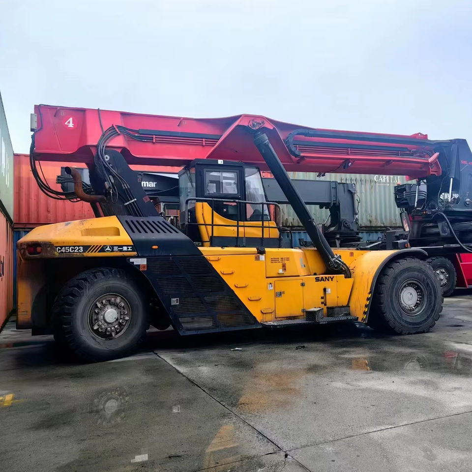Good Condition USED Crane SRSC45C23 45 Ton Frontal Crane Container Crane - Reach stacker: foto 1 Good Condition USED Crane SRSC45C23 45 Ton Frontal Crane Container Crane - Reach stacker: foto 1