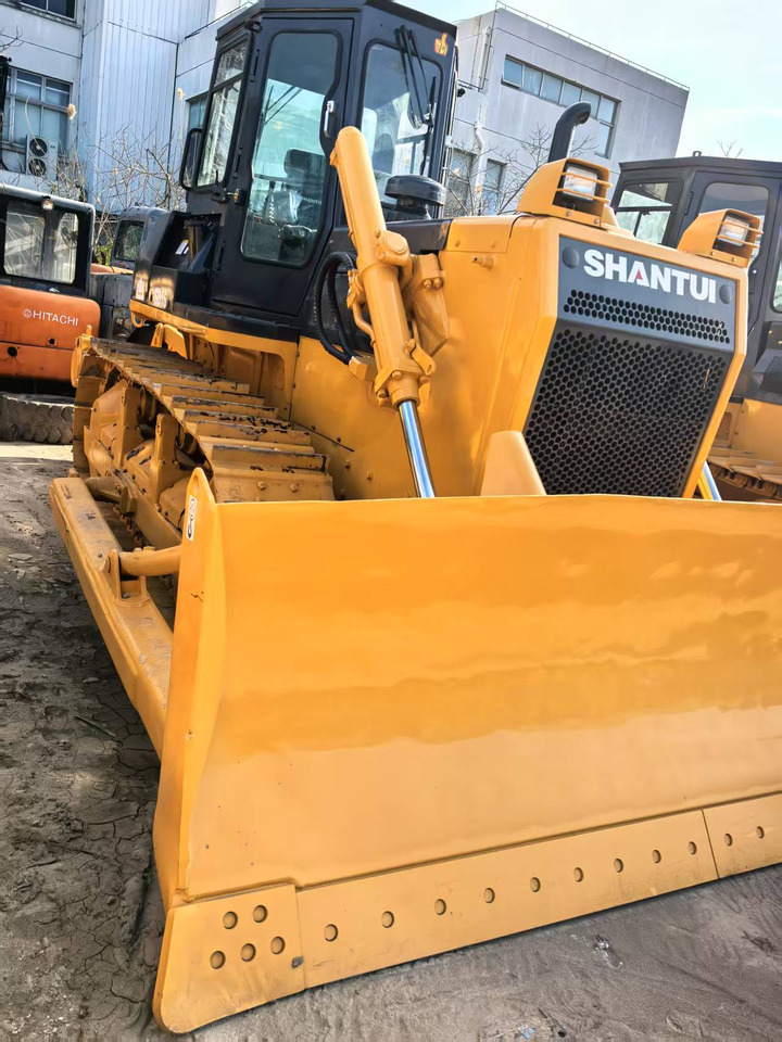 SHANTUI SD16 - Bulldozer: foto 1 SHANTUI SD16 - Bulldozer: foto 1