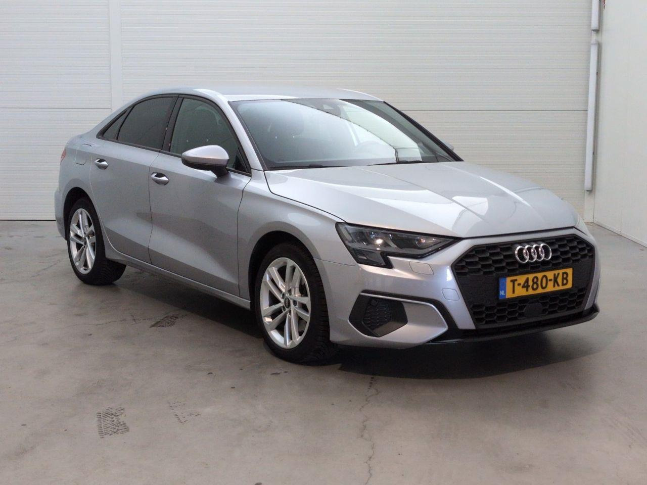 Audi A3 Limousine 35 TFSI edition one | 2021 | 60.185 km | Automaat | T480KB | NAP: Geen oordeel - Sedan: foto 2 Audi A3 Limousine 35 TFSI edition one | 2021 | 60.185 km | Automaat | T480KB | NAP: Geen oordeel - Sedan: foto 2