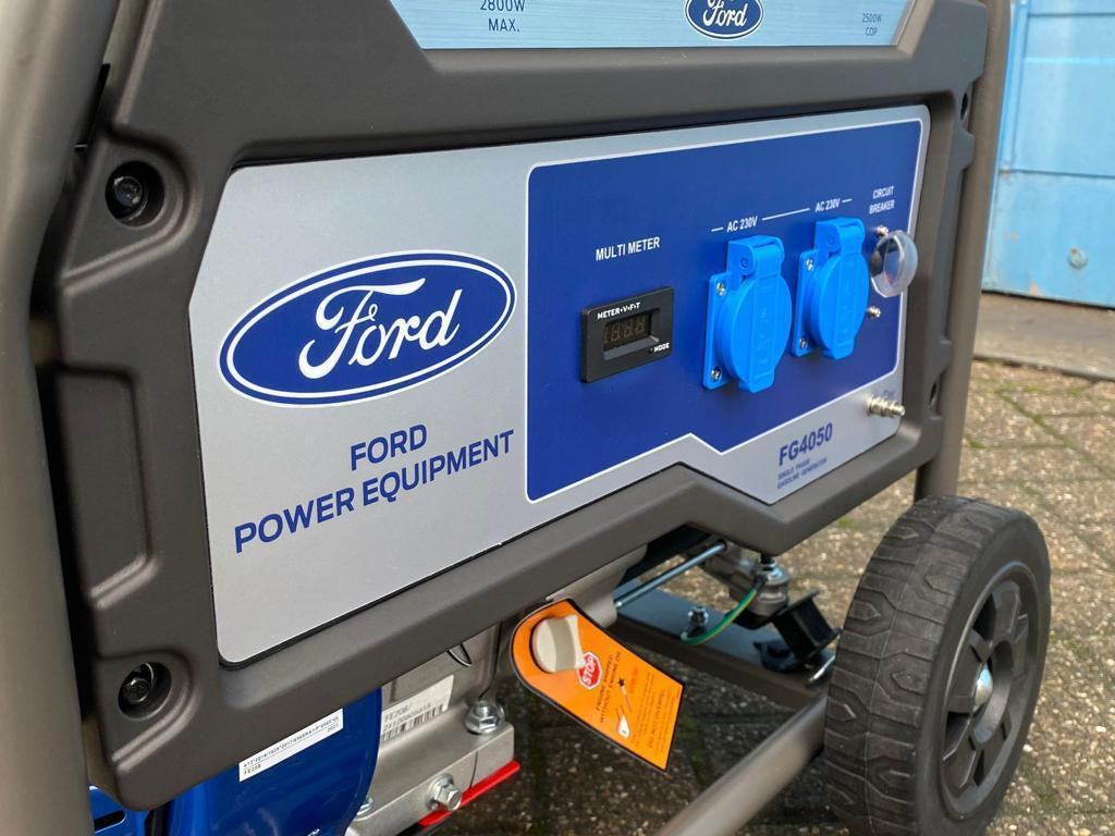 Ford FG4050 Benzine Generator - Generador industriale: foto 2 Ford FG4050 Benzine Generator - Generador industriale: foto 2