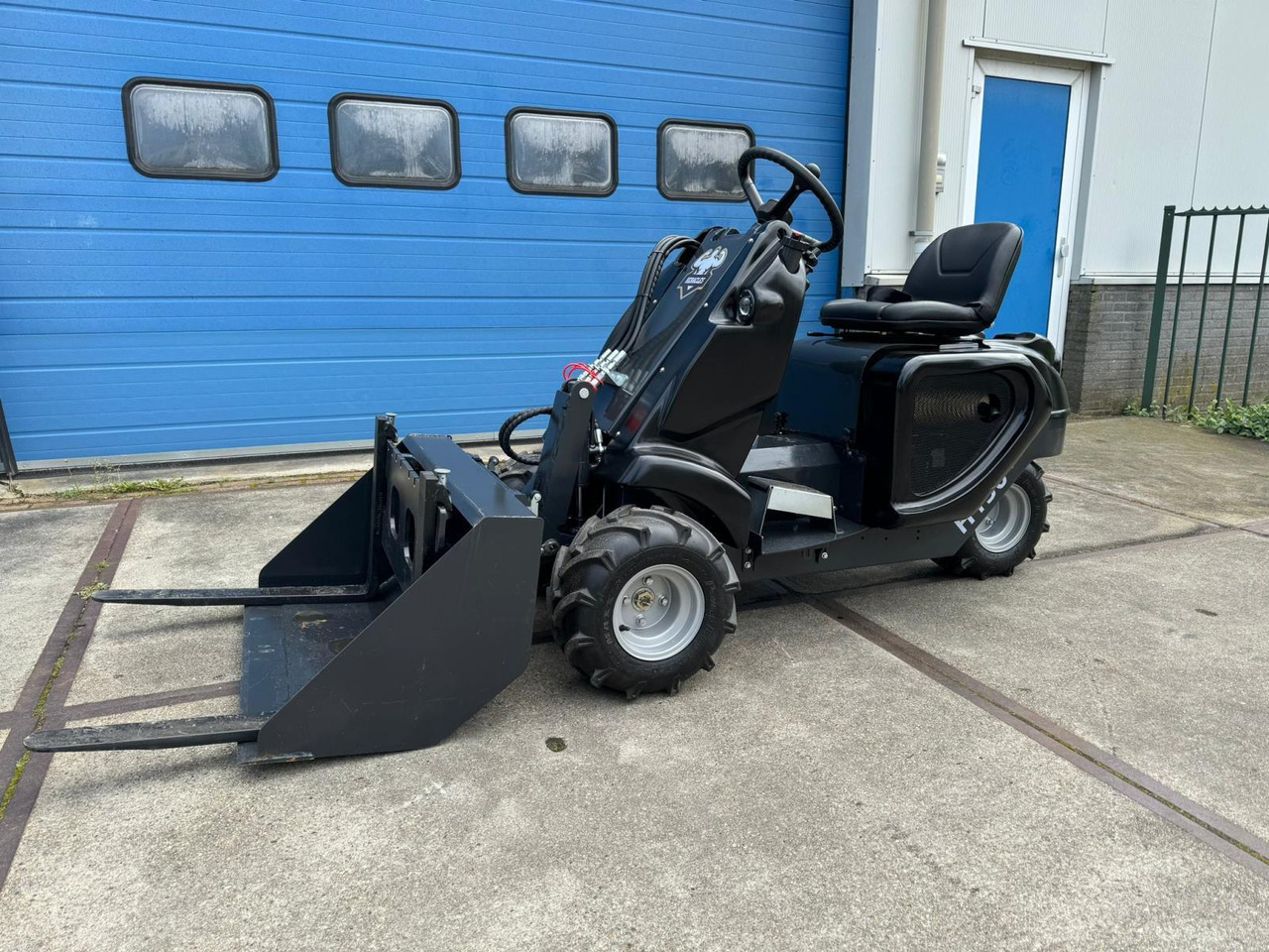Heracles H130 Mini Shovel Nieuw - Equipo de taller: foto 1 Heracles H130 Mini Shovel Nieuw - Equipo de taller: foto 1