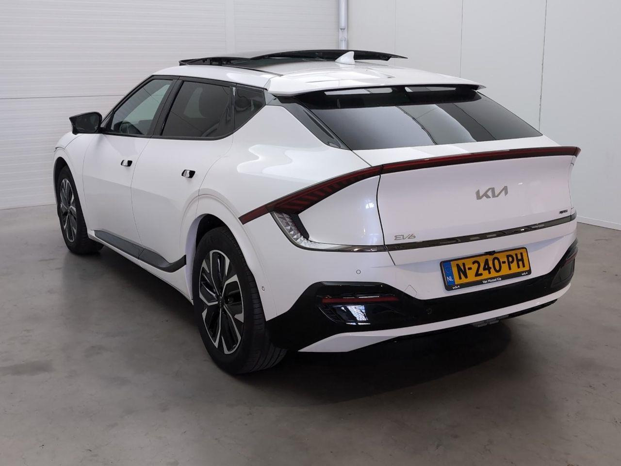 Kia EV6 GT - Line 77.4 kWh | 2021 | 133.453 km | Automaat | N240PH | NAP: Logisch - SUV/ Todoterreno: foto 3 Kia EV6 GT - Line 77.4 kWh | 2021 | 133.453 km | Automaat | N240PH | NAP: Logisch - SUV/ Todoterreno: foto 3