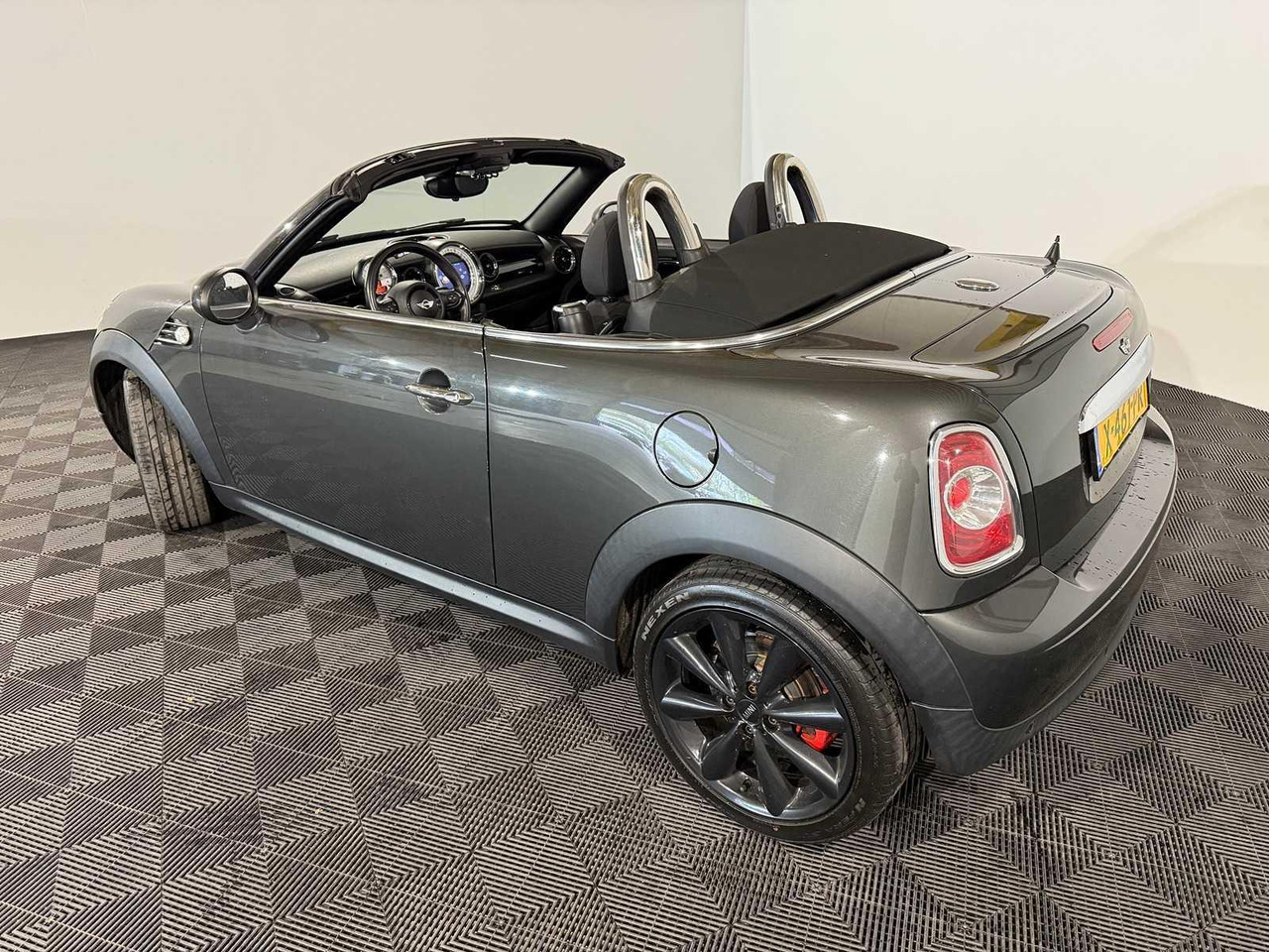 Coche Mini Mini Roadster 1.6 Cooper 2012 123.482 km X-461-PR: foto 13