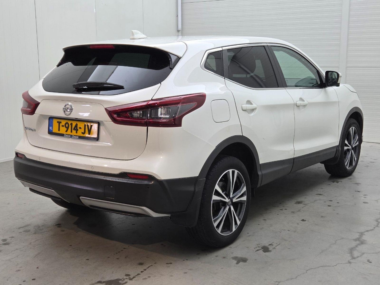 Nissan Qashqai 1.3 DIG - T Acenta | 2020 | 136.596 km | Automaat | T914JV | NAP: Geen oordeel - SUV/ Todoterreno: foto 4 Nissan Qashqai 1.3 DIG - T Acenta | 2020 | 136.596 km | Automaat | T914JV | NAP: Geen oordeel - SUV/ Todoterreno: foto 4