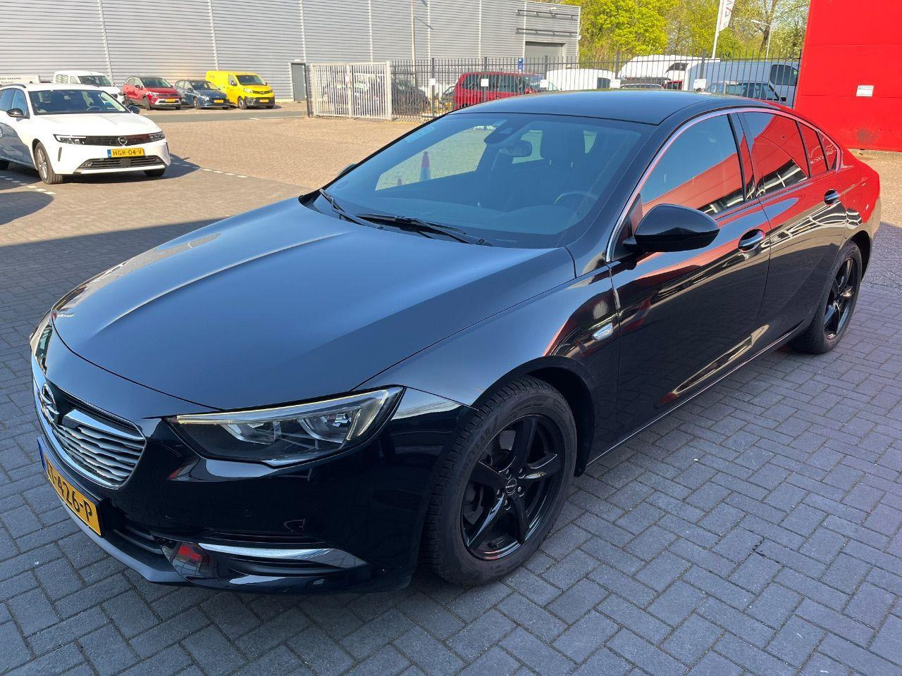 Opel Insignia Grand Sport 1.6 Turbo Business Executive | 2019 | 198.548 km | XT426P | NAP: Logisch - Hatchback: foto 1 Opel Insignia Grand Sport 1.6 Turbo Business Executive | 2019 | 198.548 km | XT426P | NAP: Logisch - Hatchback: foto 1