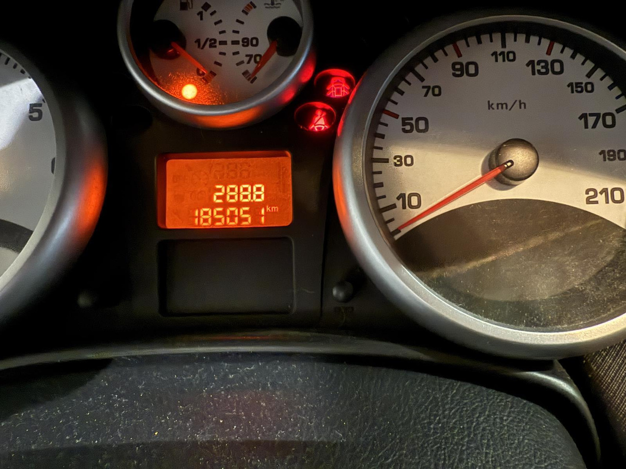 Peugeot | 207 | 1.4 VTi Cool 'n Blue | 2008 | 185.053 km | 58GBH2 | Logisch - Hatchback: foto 2 Peugeot | 207 | 1.4 VTi Cool 'n Blue | 2008 | 185.053 km | 58GBH2 | Logisch - Hatchback: foto 2