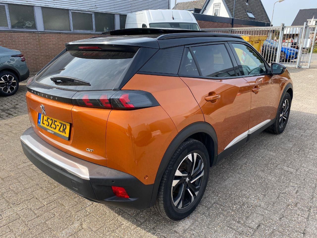 Peugeot e - 2008 EV GT 50 kWh | 2021 | 148.891 km | Automaat | L525ZR | NAP: Logisch - SUV/ Todoterreno: foto 4 Peugeot e - 2008 EV GT 50 kWh | 2021 | 148.891 km | Automaat | L525ZR | NAP: Logisch - SUV/ Todoterreno: foto 4