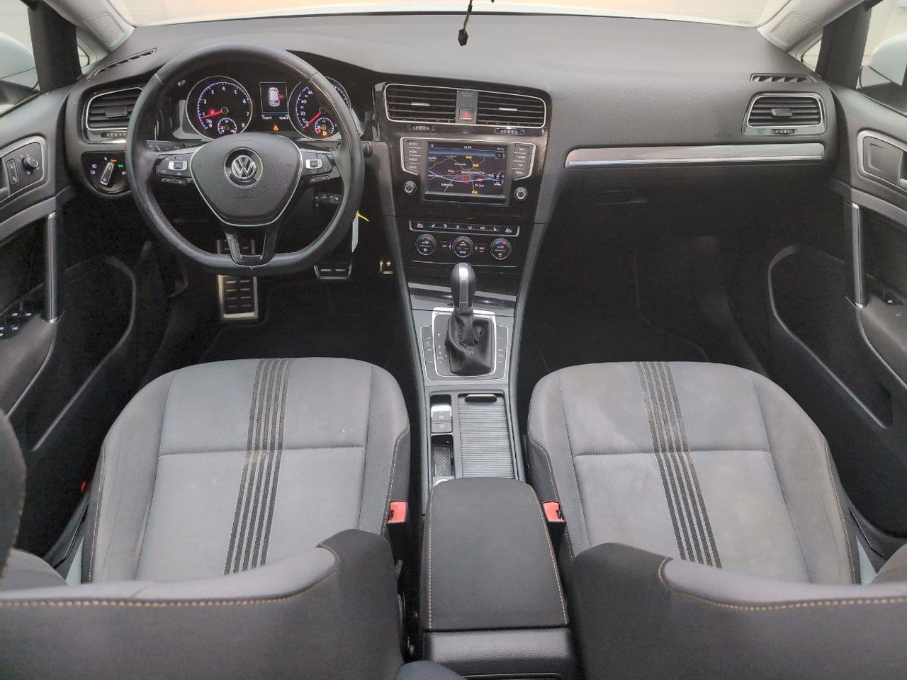 Volkswagen Golf 1.4 TSI Connected Series | 2017 | 114.917 km | Automaat | P435RK | NAP: Geen oordeel - Hatchback: foto 5 Volkswagen Golf 1.4 TSI Connected Series | 2017 | 114.917 km | Automaat | P435RK | NAP: Geen oordeel - Hatchback: foto 5