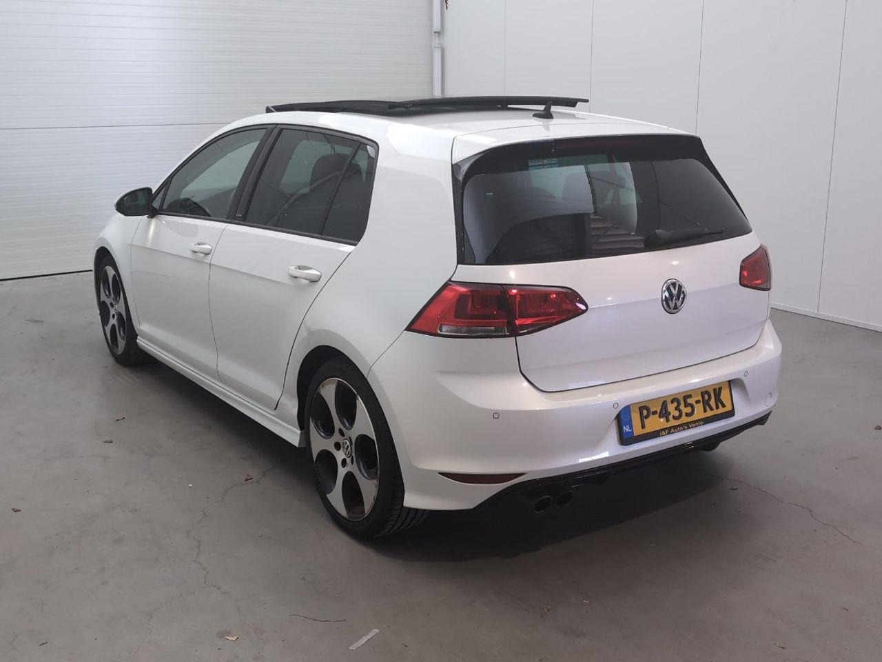 Volkswagen Golf 1.4 TSI Connected Series | 2017 | 114.917 km | Automaat | P435RK | NAP: Geen oordeel - Hatchback: foto 3 Volkswagen Golf 1.4 TSI Connected Series | 2017 | 114.917 km | Automaat | P435RK | NAP: Geen oordeel - Hatchback: foto 3