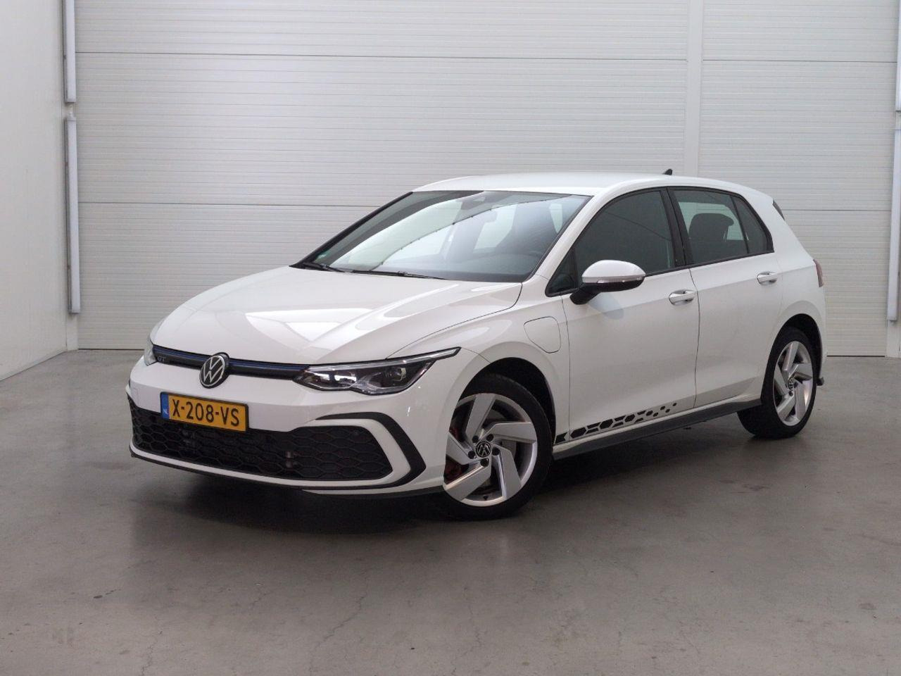 Volkswagen Golf 1.4 eHybrid GTE | 2021 | 89.795 km | Automaat | X208VS | NAP: Geen oordeel - Hatchback: foto 1 Volkswagen Golf 1.4 eHybrid GTE | 2021 | 89.795 km | Automaat | X208VS | NAP: Geen oordeel - Hatchback: foto 1