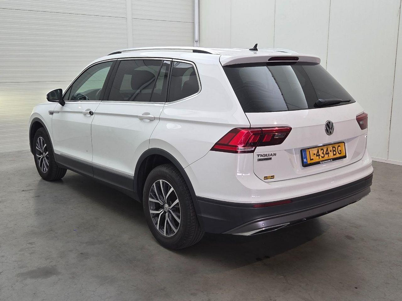 Volkswagen Tiguan Allspace 1.4 TSI Comfortline 7p. | 2018 | 61.180 km | L434BG | NAP: Geen oordeel - SUV/ Todoterreno: foto 3 Volkswagen Tiguan Allspace 1.4 TSI Comfortline 7p. | 2018 | 61.180 km | L434BG | NAP: Geen oordeel - SUV/ Todoterreno: foto 3