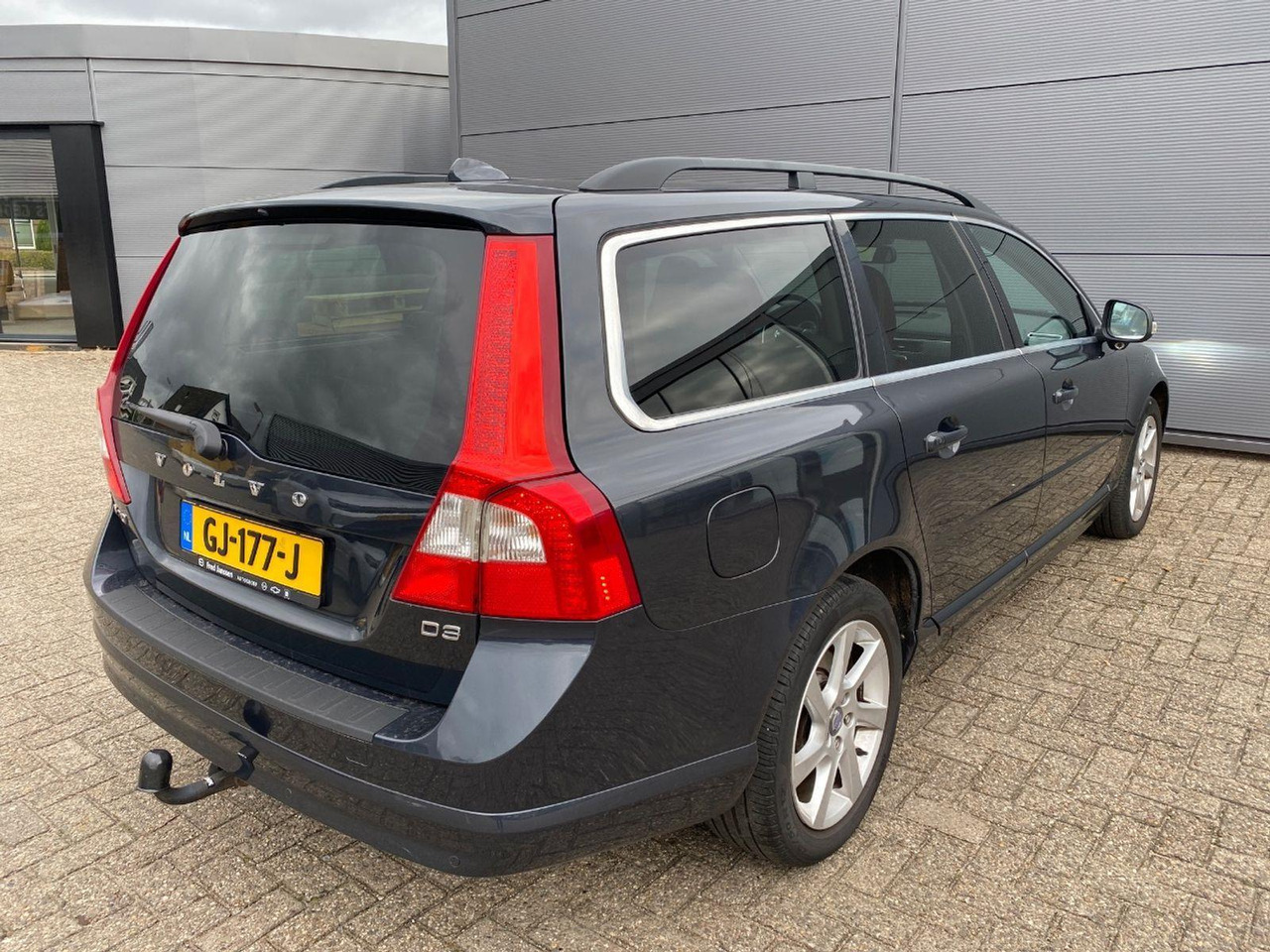 Volvo V70 2.0 D3 Summum | 2011 | 382.199 km | Automaat | GJ177J | NAP: Geen oordeel - Coche: foto 4 Volvo V70 2.0 D3 Summum | 2011 | 382.199 km | Automaat | GJ177J | NAP: Geen oordeel - Coche: foto 4