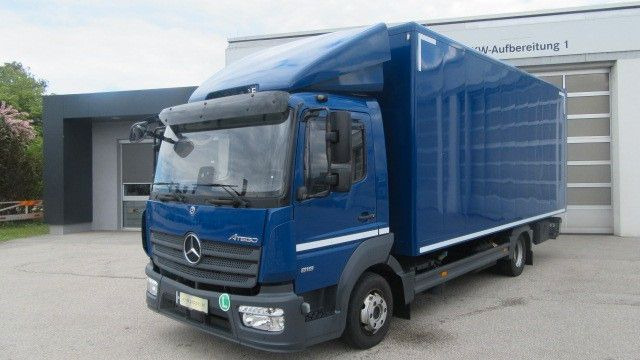 Mercedes-Benz 818L Koffer LBW, Seitentüre (GG 8,6 to.) - Furgoneta caja cerrada: foto 1 Mercedes-Benz 818L Koffer LBW, Seitentüre (GG 8,6 to.) - Furgoneta caja cerrada: foto 1