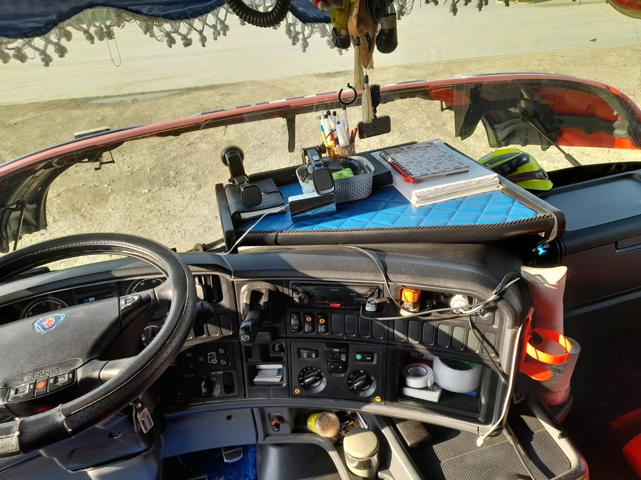 Cabeza tractora SCANIA R730: foto 7