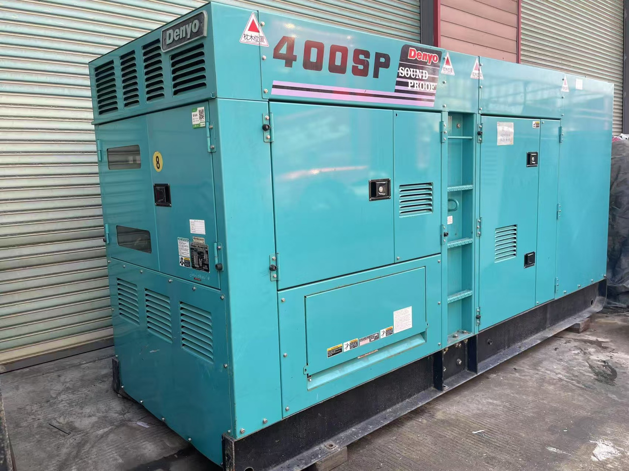 DENYO DCA-400SPK2 - Generador industriale: foto 5 DENYO DCA-400SPK2 - Generador industriale: foto 5