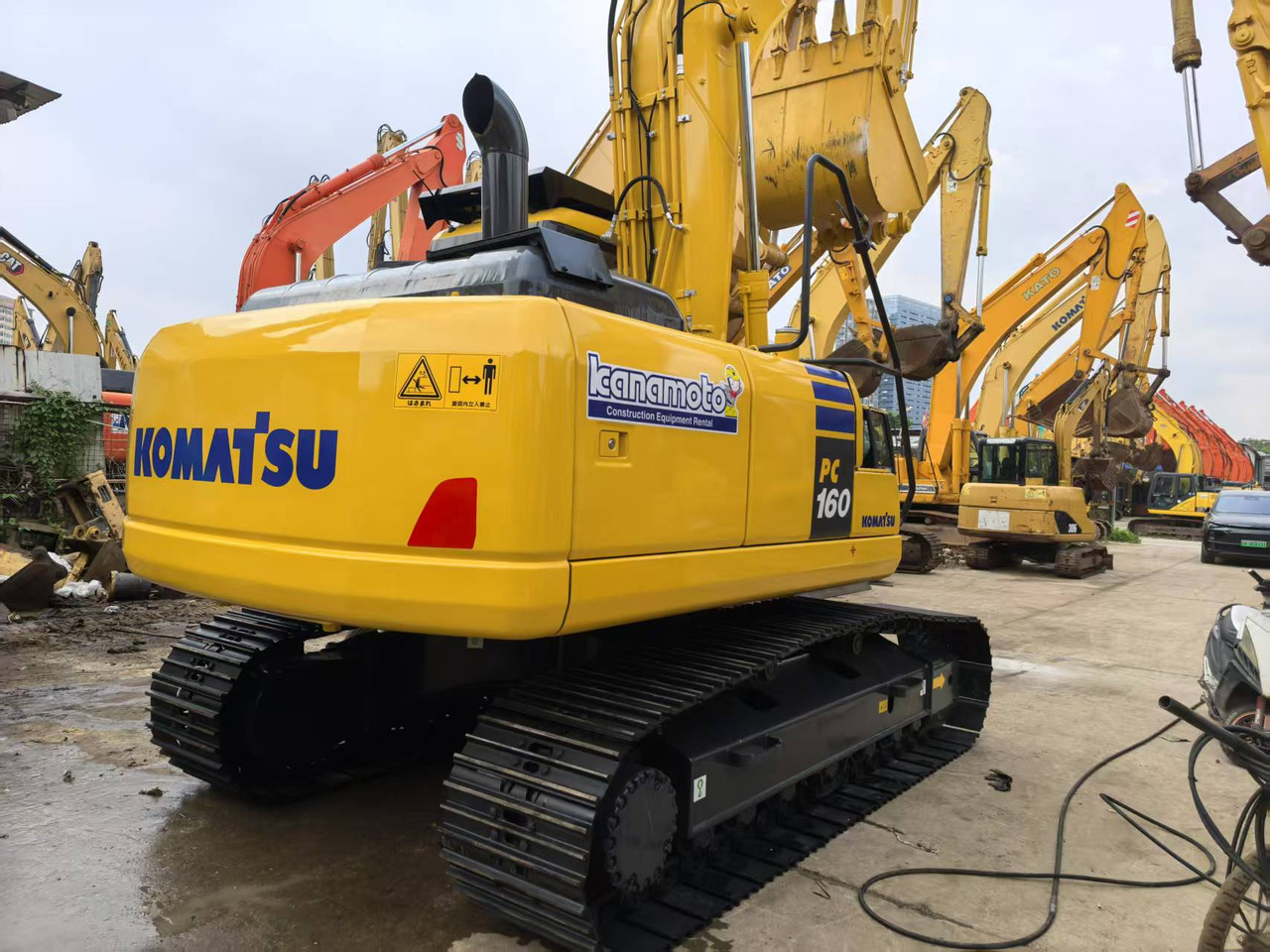KOMATSU PC160 - Excavadora de cadenas: foto 3 KOMATSU PC160 - Excavadora de cadenas: foto 3