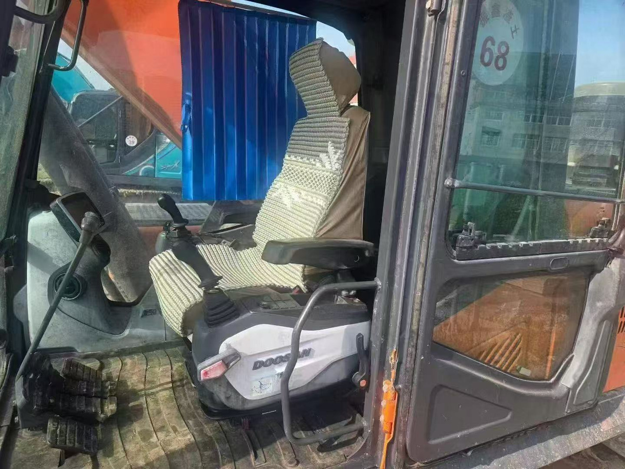 DOOSAN DX380 - Maquinaria de construcción: foto 2 DOOSAN DX380 - Maquinaria de construcción: foto 2