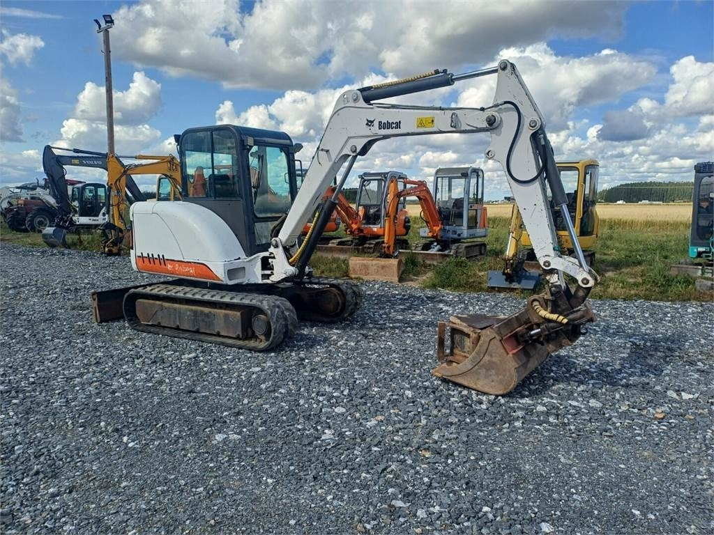 Bobcat 337D kallistajalla - Miniexcavadora: foto 4 Bobcat 337D kallistajalla - Miniexcavadora: foto 4