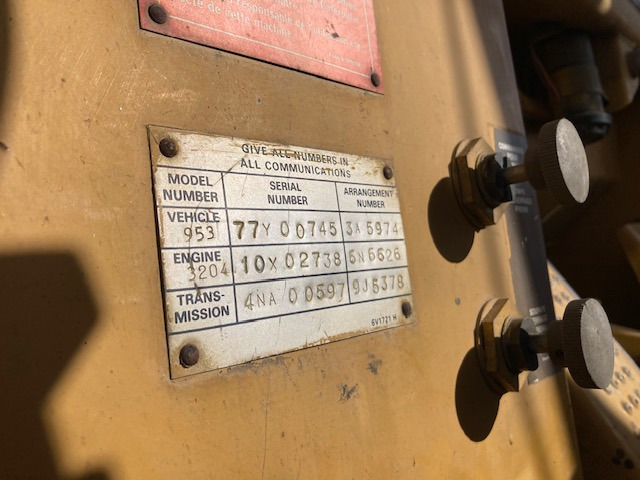 CHARGEUSE SUR CHENILLES CATERPILLAR 953 - Cargadora de cadenas: foto 1 CHARGEUSE SUR CHENILLES CATERPILLAR 953 - Cargadora de cadenas: foto 1