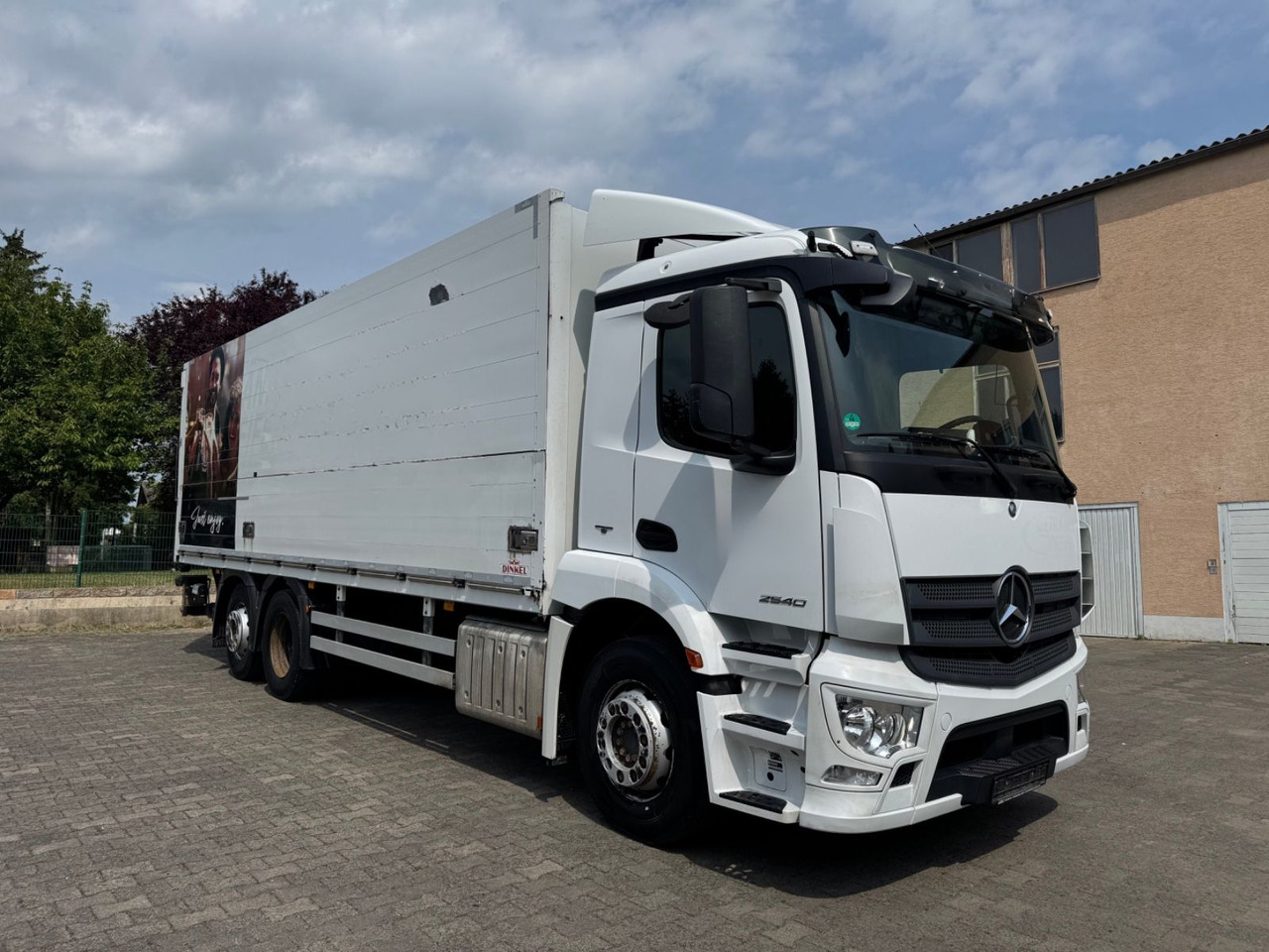 Mercedes-Benz 2540/LBW/2xAHK/Lenk-Lift/Kamera/4inStock - Camión transporte de bebidas: foto 3 Mercedes-Benz 2540/LBW/2xAHK/Lenk-Lift/Kamera/4inStock - Camión transporte de bebidas: foto 3