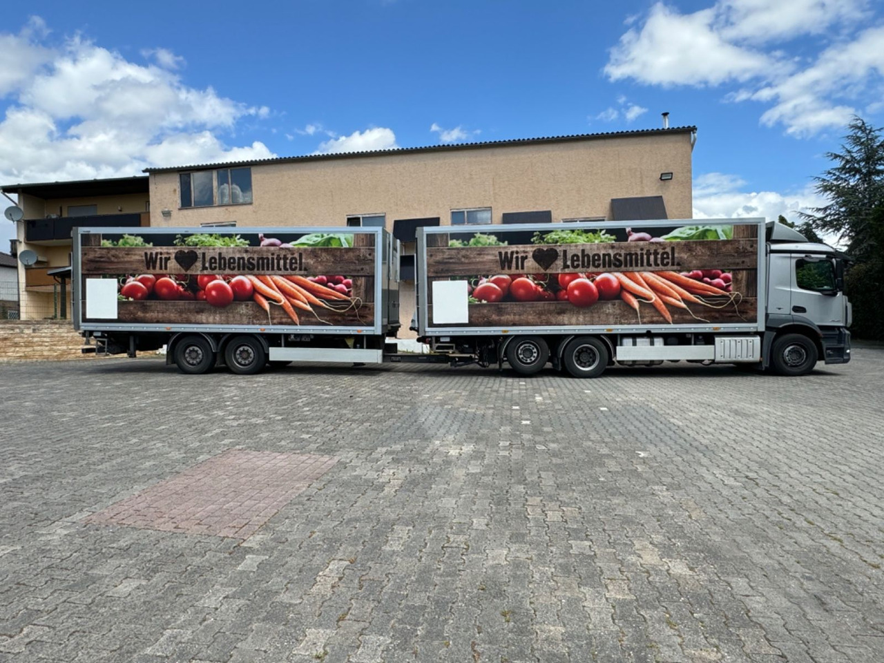 Mercedes-Benz Antos 2540/Durchladbar/Frigoblock/2x LBW/kpl.Zug - Camión frigorífico: foto 3 Mercedes-Benz Antos 2540/Durchladbar/Frigoblock/2x LBW/kpl.Zug - Camión frigorífico: foto 3