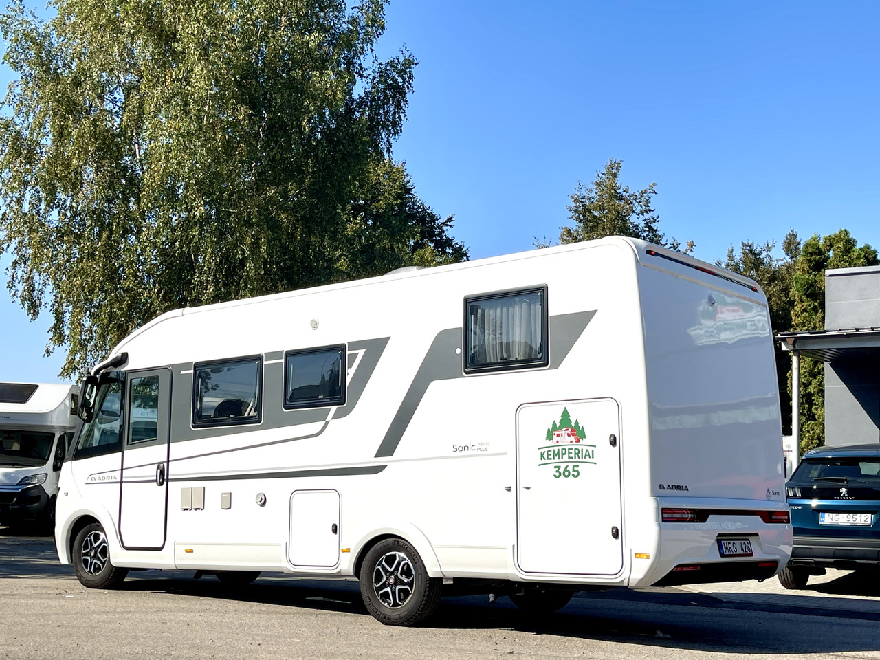 ADRIA Sonic Plus 700SL - Autocaravana integral: foto 3 ADRIA Sonic Plus 700SL - Autocaravana integral: foto 3