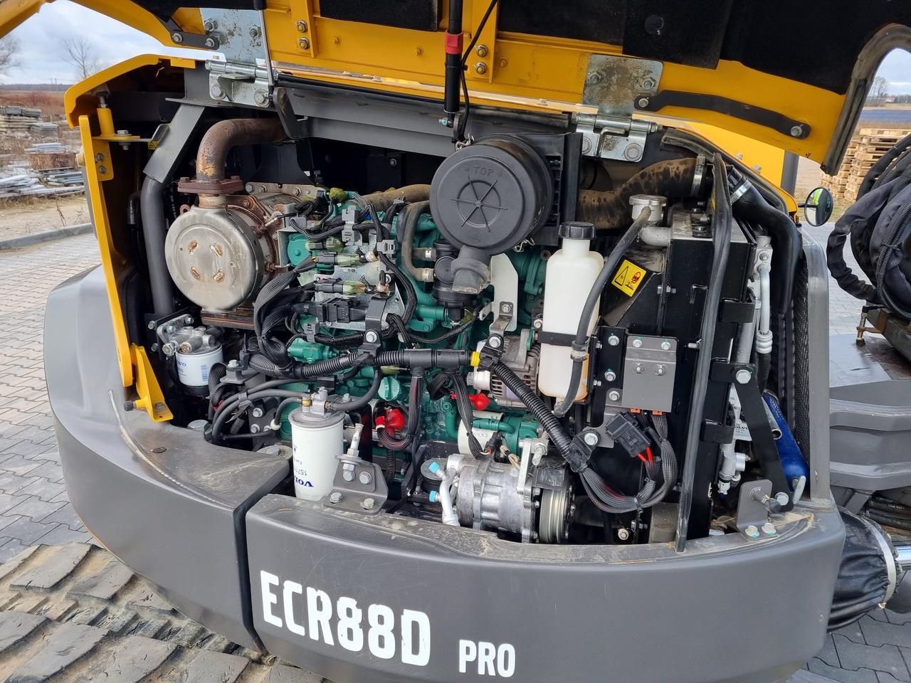 VOLVO ECR 88D PRO - Excavadora de cadenas: foto 2 VOLVO ECR 88D PRO - Excavadora de cadenas: foto 2
