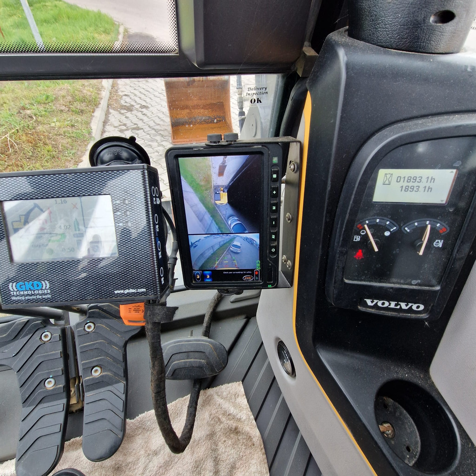VOLVO ECR 88D PRO - Excavadora de cadenas: foto 5 VOLVO ECR 88D PRO - Excavadora de cadenas: foto 5