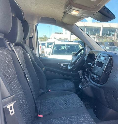 Furgón Mercedes-Benz VITO FURGONE 114 Traz Ant: foto 15