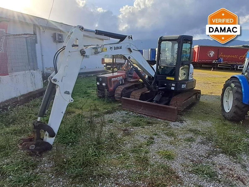Miniexcavadora Bobcat E50: foto 1