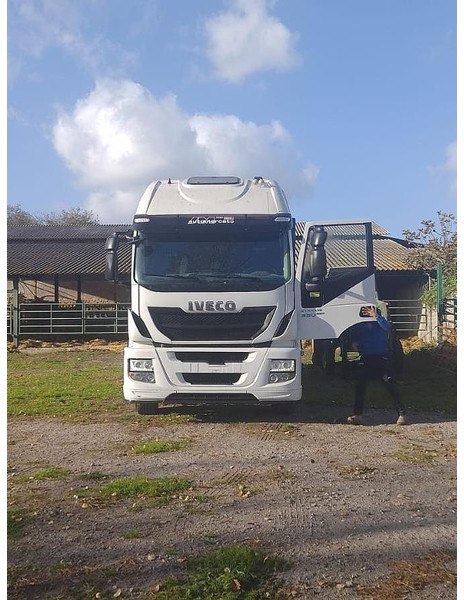 Iveco STRALIS 330 EEV - Semirremolque plataforma/ Caja abierta: foto 3 Iveco STRALIS 330 EEV - Semirremolque plataforma/ Caja abierta: foto 3