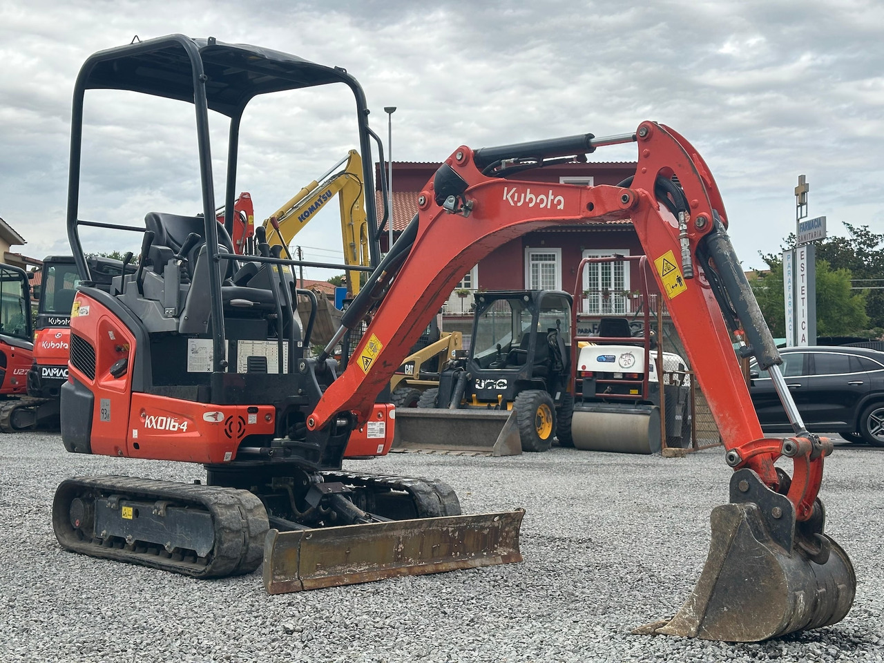 KUBOTA KX016-4 - Miniexcavadora: foto 1 KUBOTA KX016-4 - Miniexcavadora: foto 1