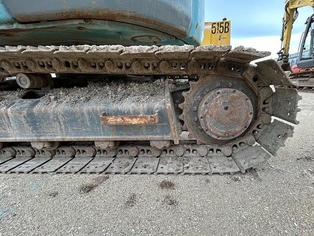 Excavadora Kobelco SK135SR: foto 18