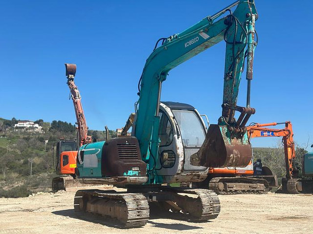 Kobelco SK60 - Excavadora: foto 2 Kobelco SK60 - Excavadora: foto 2