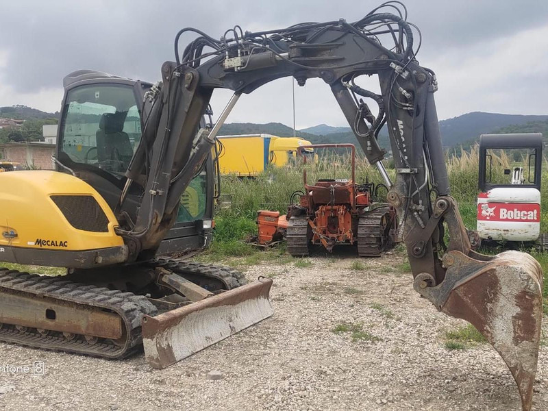 Mecalac 6MCR - Miniexcavadora: foto 1 Mecalac 6MCR - Miniexcavadora: foto 1