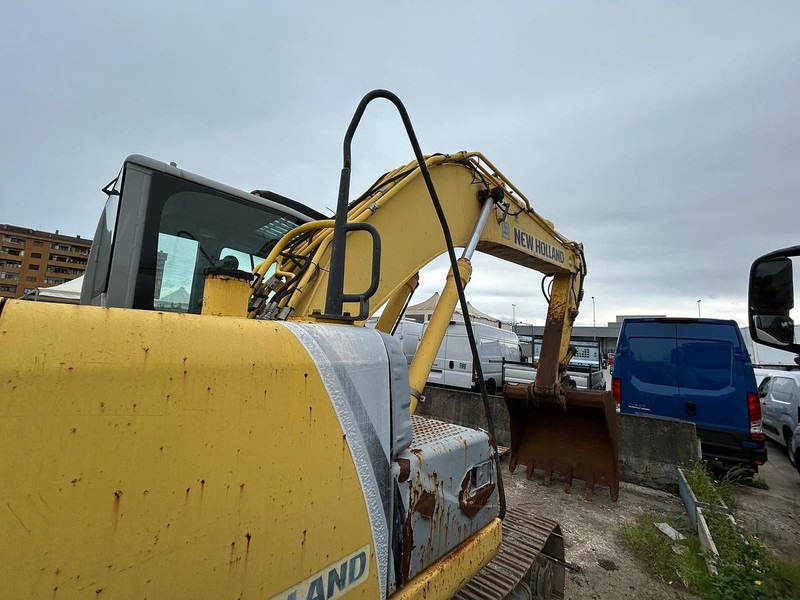 Leasing para New Holland E215B New Holland E215B: foto 7
