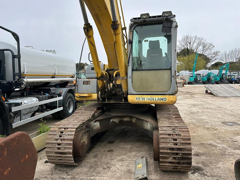 Leasing para New Holland E215B New Holland E215B: foto 8