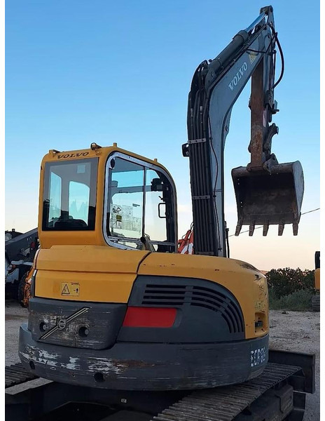 Volvo ECR88PLUS - Miniexcavadora: foto 4 Volvo ECR88PLUS - Miniexcavadora: foto 4