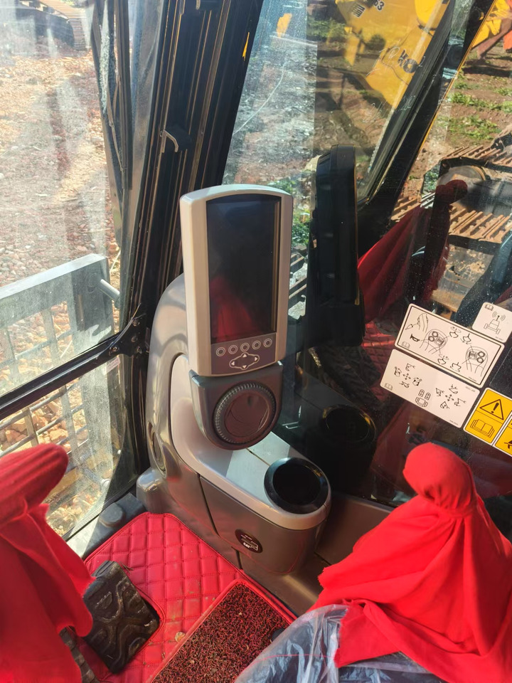 Excavadora de cadenas CATERPILLAR 330D: foto 16